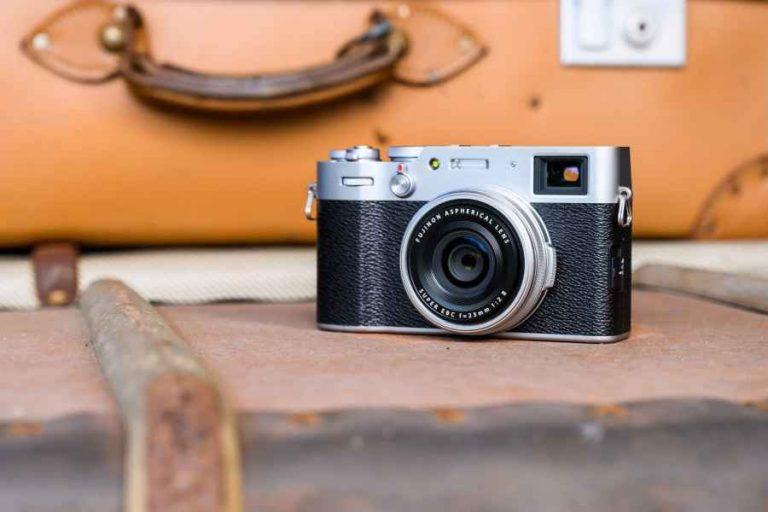 Fujifilm X100V (Silver)